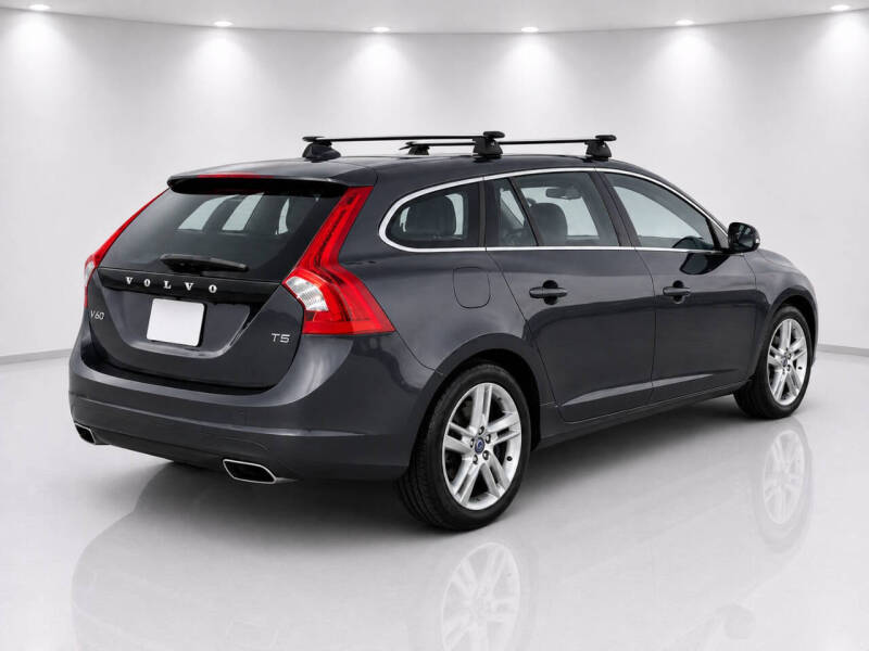 2015 Volvo V60 T5 Drive-E Platinum