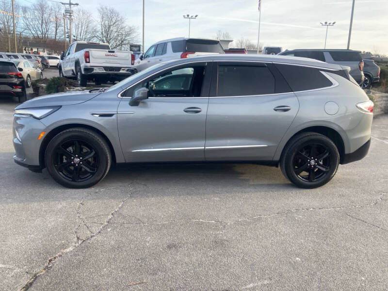 2024 Buick Enclave Essence