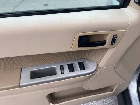 2010 Ford Escape XLT