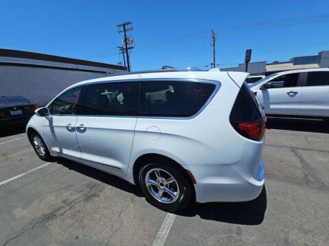 2019 Chrysler Pacifica Touring L