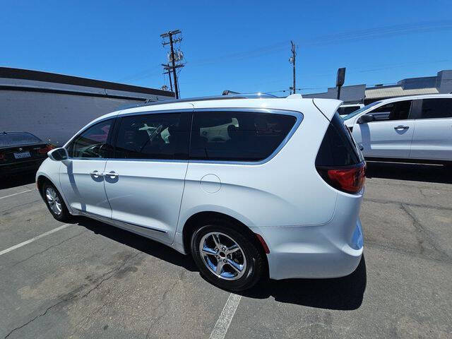 2019 Chrysler Pacifica Touring L