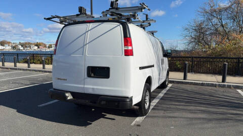 2018 Chevrolet Express 2500