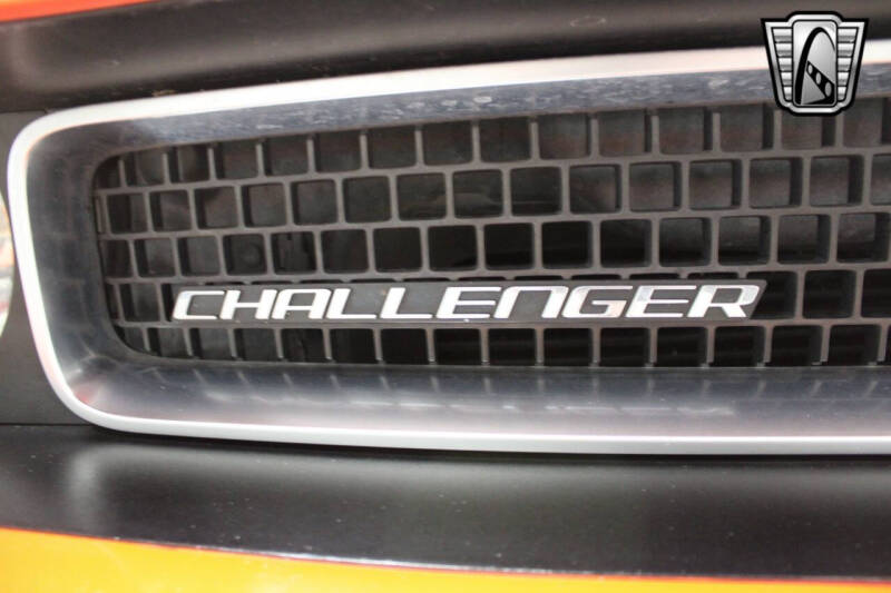 2009 Dodge Challenger SRT8