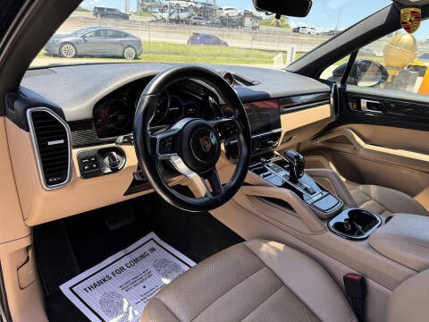 2020 Porsche Cayenne
