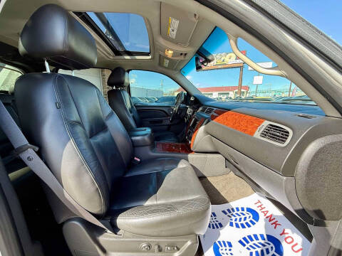 2011 Chevrolet Avalanche LTZ