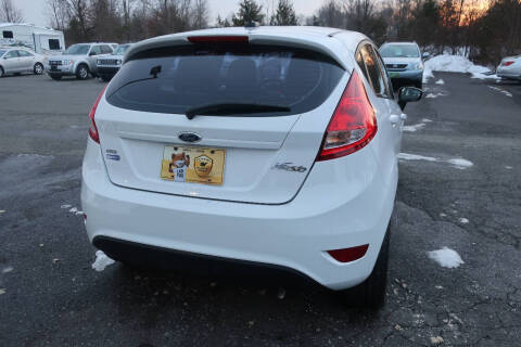 2011 Ford Fiesta SES