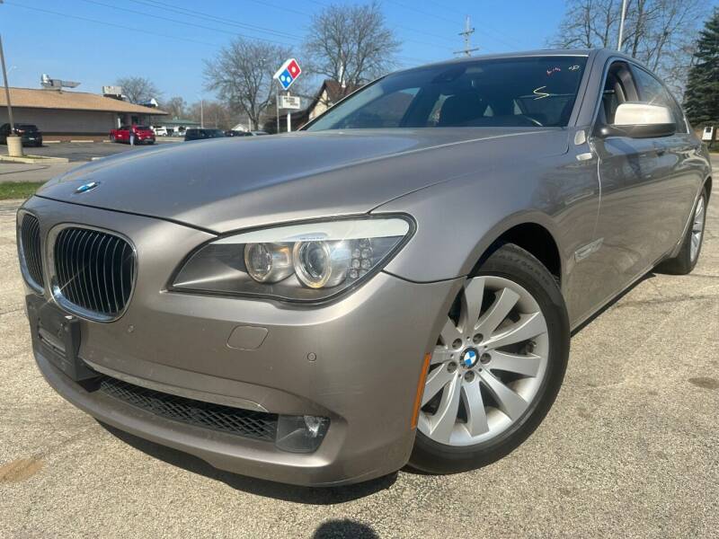 2011 BMW 7 Series for sale at Car Castle in Zion IL