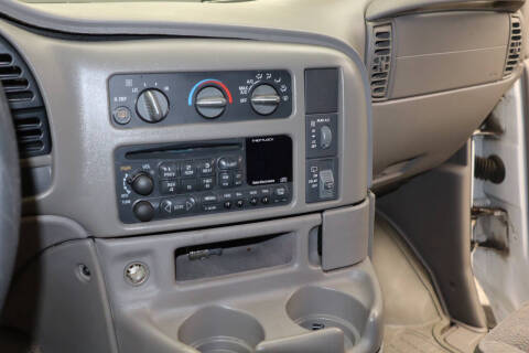 2002 Chevrolet Astro LS