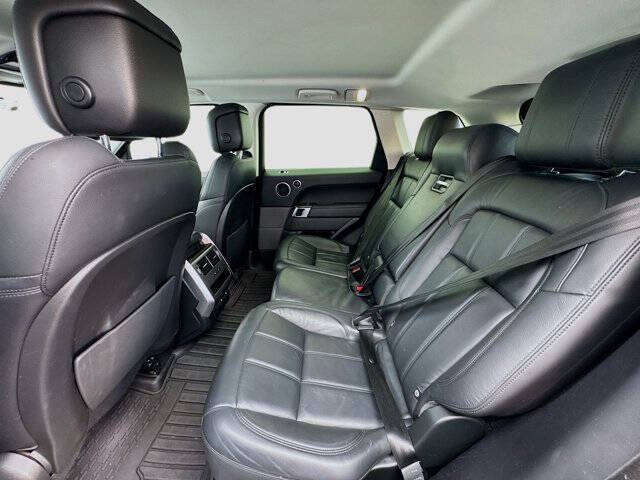 2021 Land Rover Range Rover Sport SE