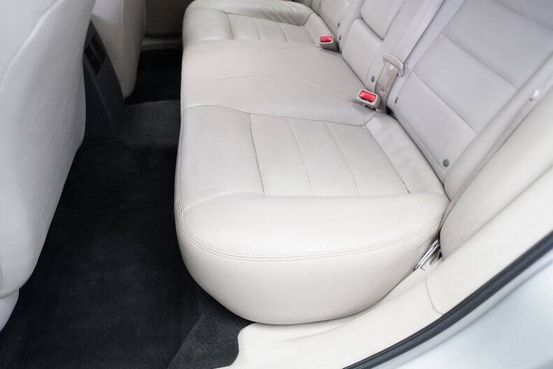 2005 Dodge Magnum RT