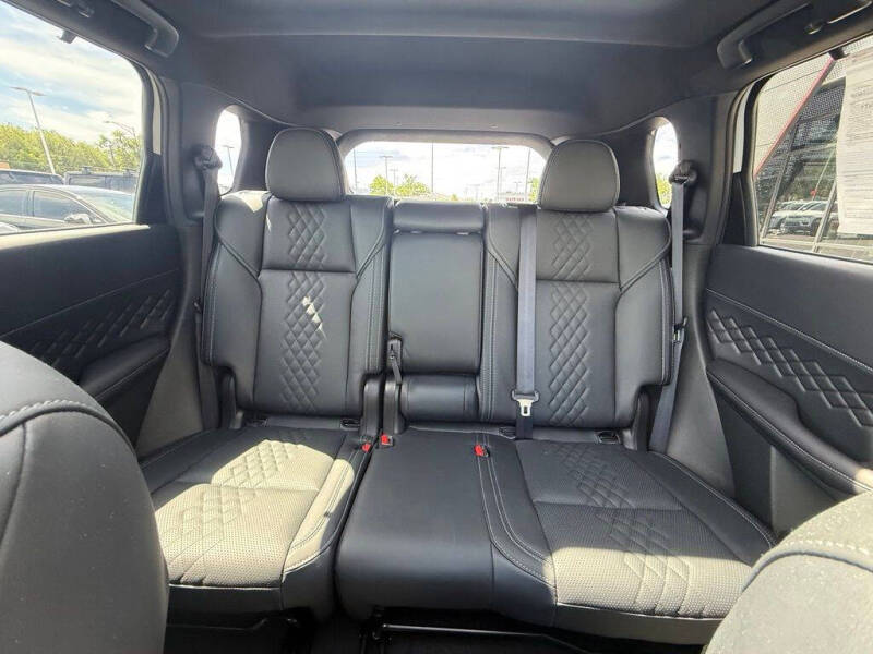 2024 Mitsubishi Outlander