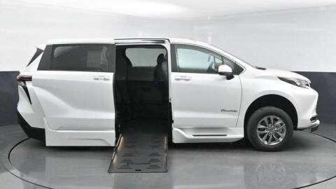 2025 Toyota Sienna