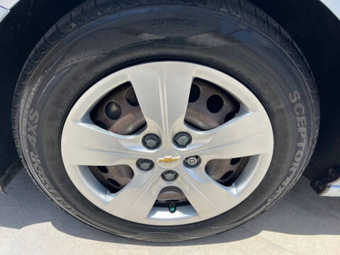 2018 Chevrolet Cruze LS Auto