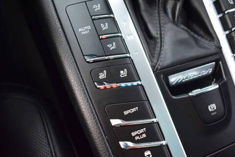 2017 Porsche Macan