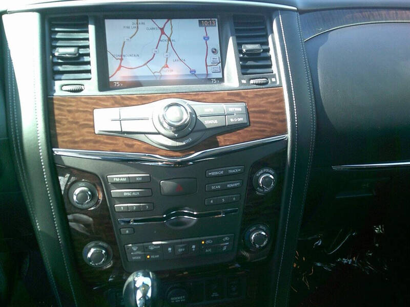 2017 Nissan Armada SL