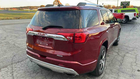 2017 GMC Acadia Denali