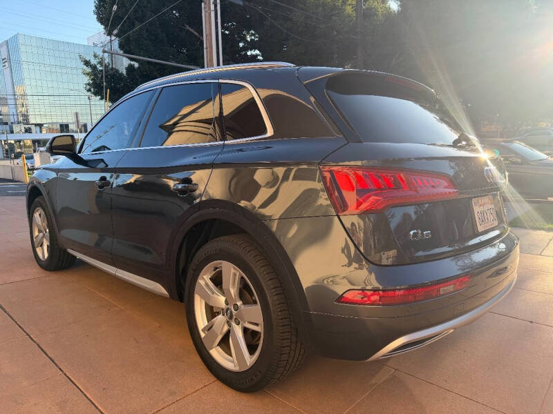2018 Audi Q5 2.0T quattro Premium Plus