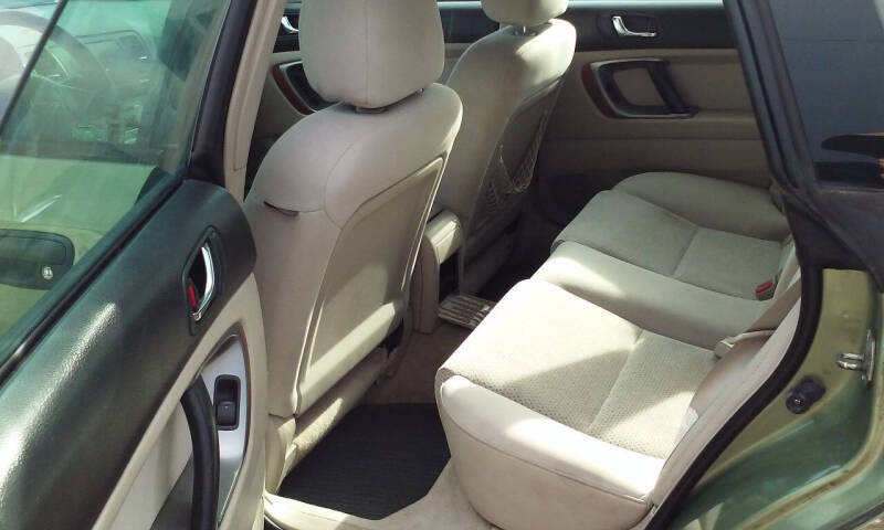 2005 Subaru Outback 2.5i