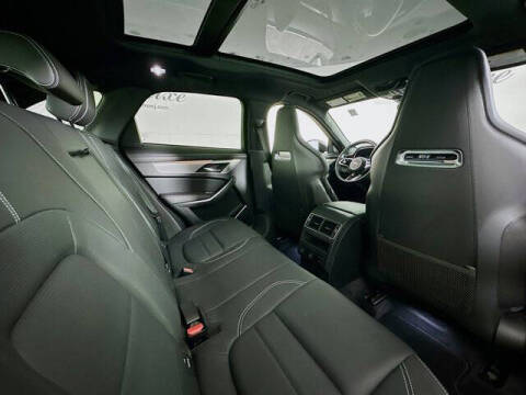2024 Jaguar F-PACE P250 R-Dynamic S