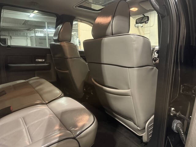 2008 Lincoln Mark LT