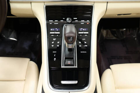 2021 Porsche Panamera