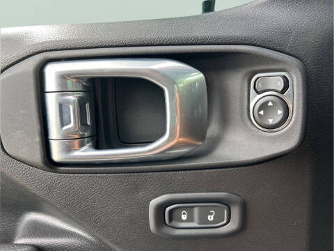 2023 Jeep Gladiator Willys