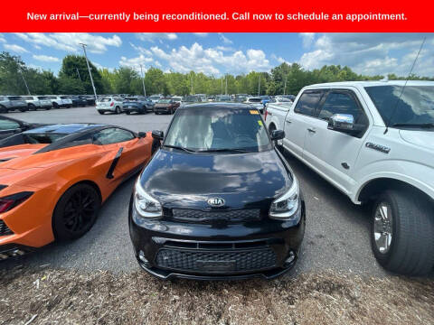 2016 Kia Soul +