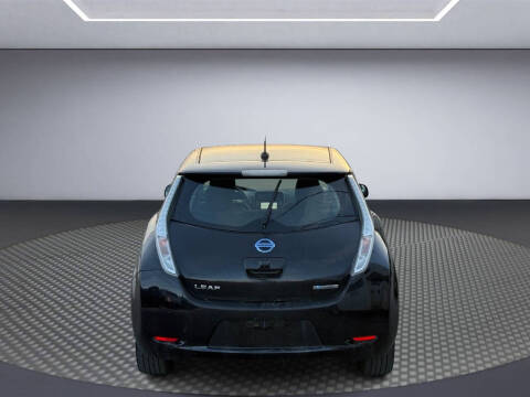 2017 Nissan LEAF SV