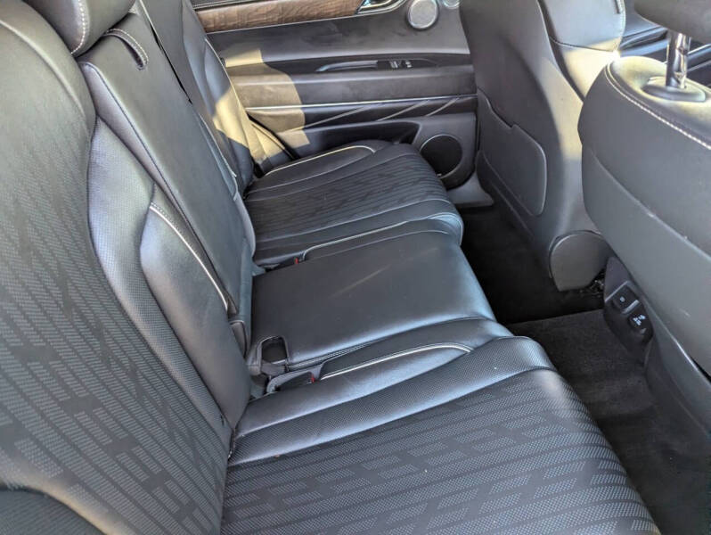 2023 Genesis GV80 2.5T