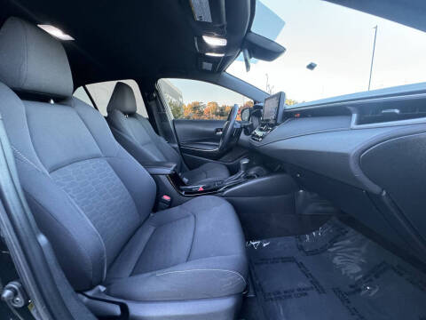 2020 Toyota Corolla Hatchback SE