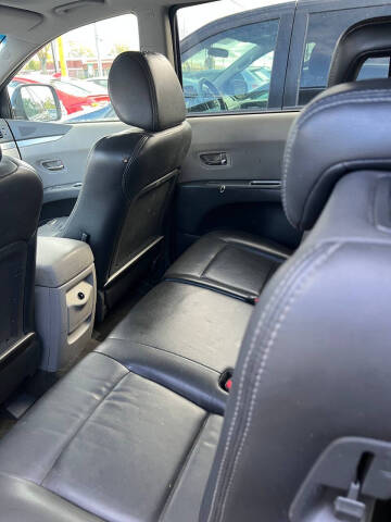 2009 Subaru Tribeca 7-Pass.