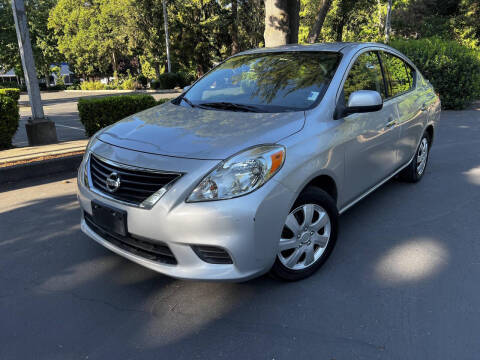 2014 Nissan Versa for sale at BARAAN AUTO SALES in Federal Way WA