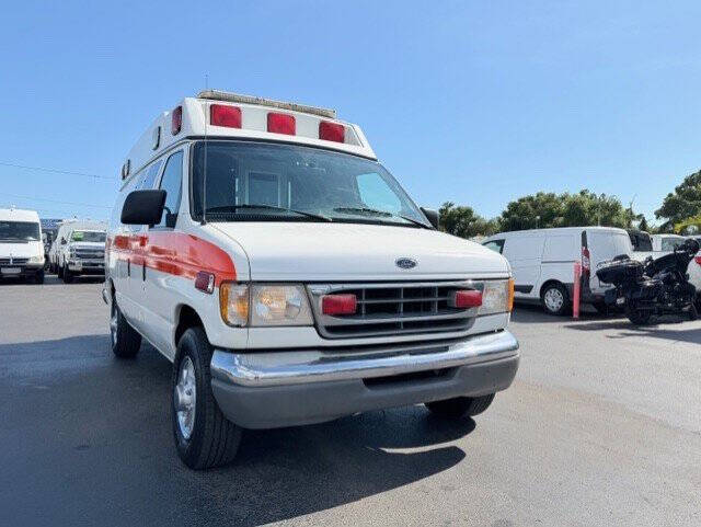 1999 Ford E-Series E-350 SD
