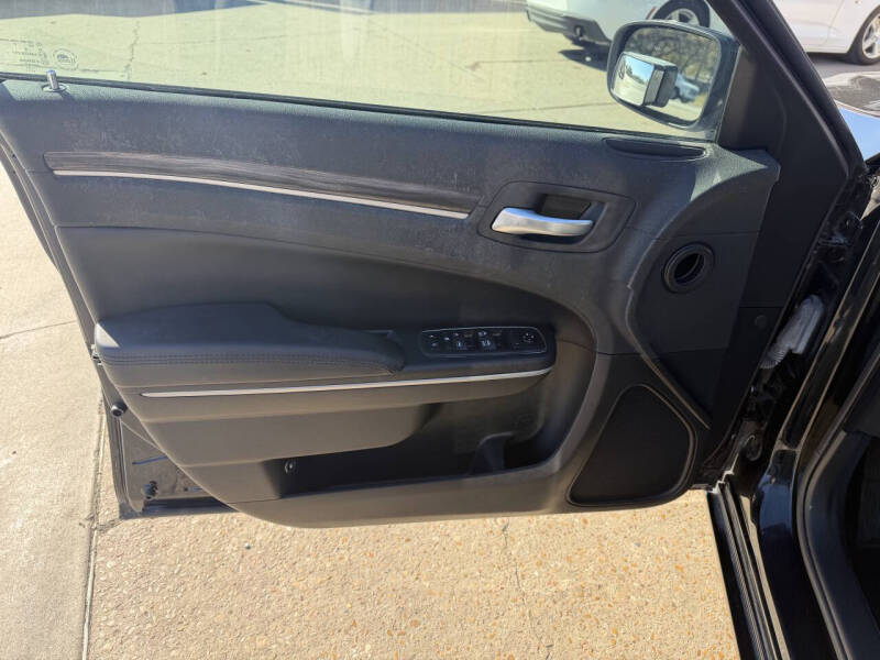 2021 Chrysler 300 Touring