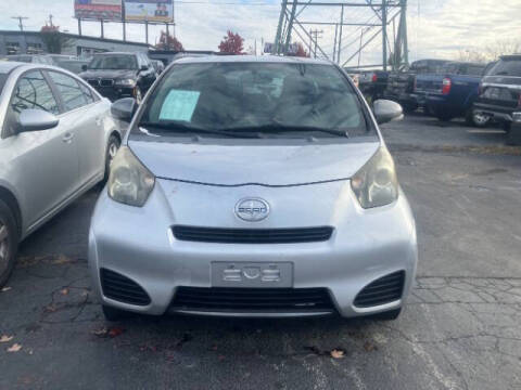 2012 Scion iQ