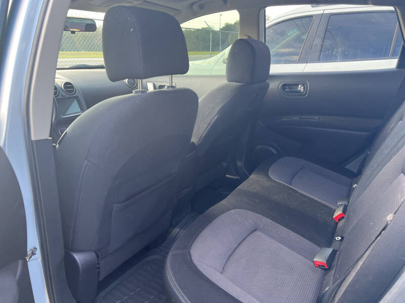 2011 Nissan Rogue SV