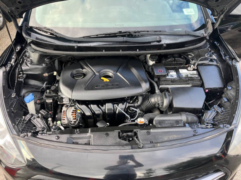 2017 Hyundai Elantra GT