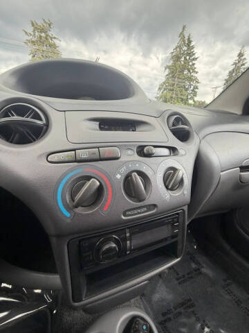 2002 Toyota ECHO