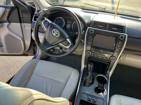 2015 Toyota Camry XLE