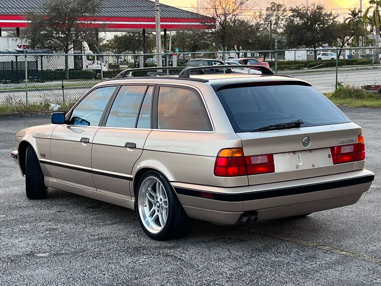 1995 BMW 5 Series  - $13,900