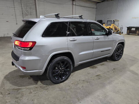 2017 Jeep Grand Cherokee Altitude