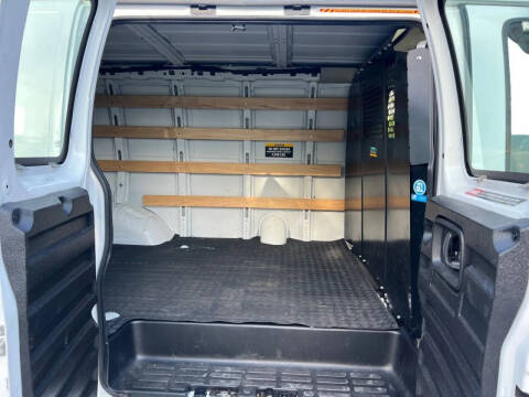 2024 Chevrolet Express 2500