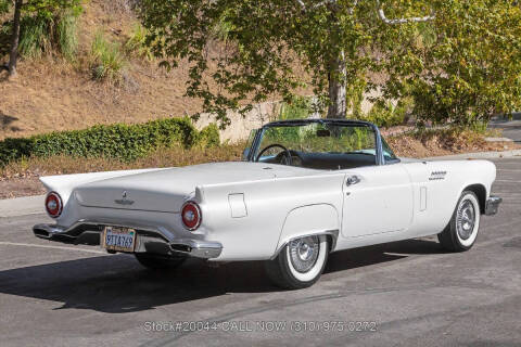 1957 Ford Thunderbird