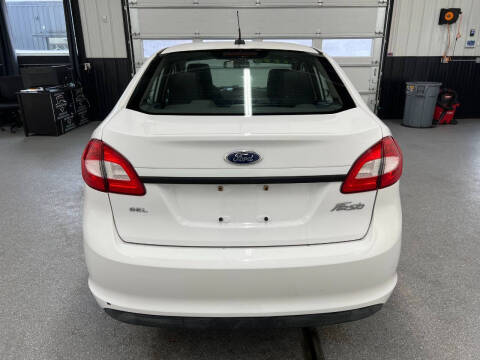 2011 Ford Fiesta SEL