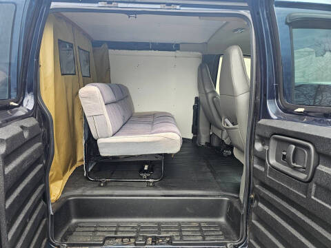 2005 GMC Savana 1500