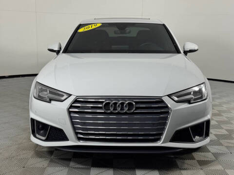 2019 Audi A4 quattro Premium Plus 45 TFSI