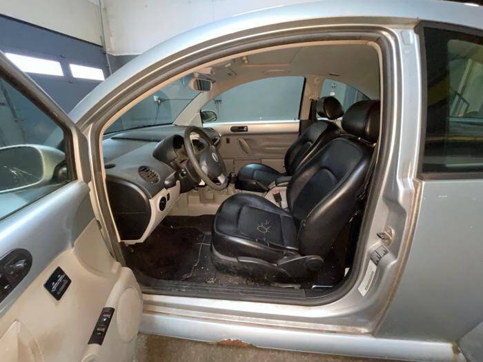 2003 Volkswagen New Beetle GLS