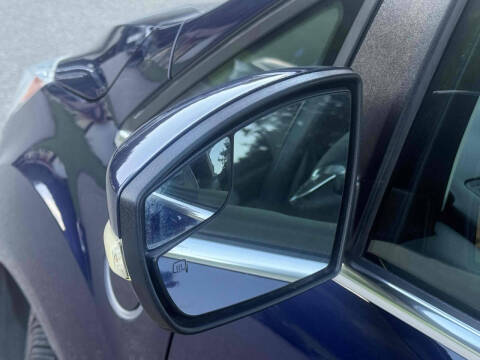 2017 Ford C-MAX Energi Titanium