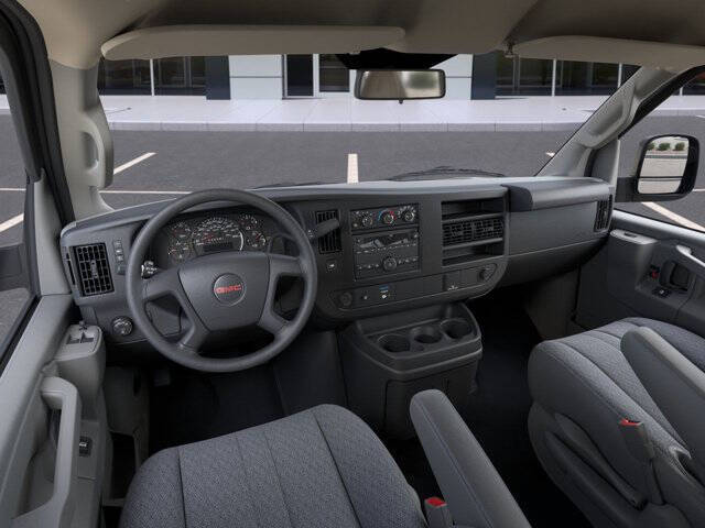 2026 GMC Savana 2500
