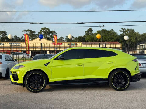 2022 Lamborghini Urus